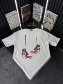 NK Beyaz Bisiklet Yaka Tshirt