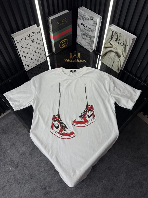 NK Beyaz Bisiklet Yaka Tshirt